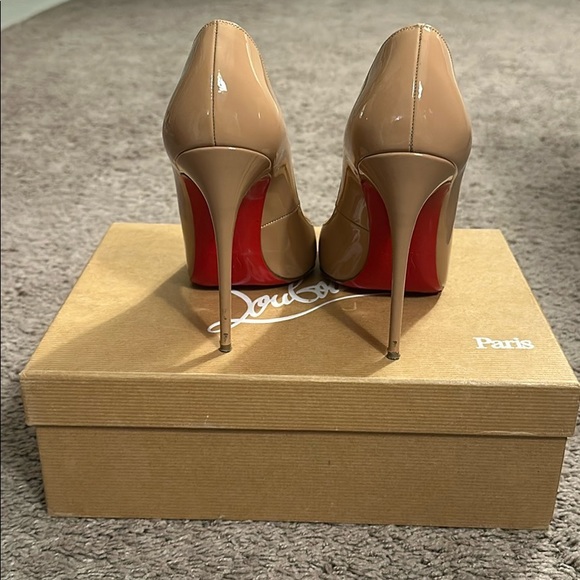 Nude Christian Louboutin FIFI 120 Round-toe Pumps - Picture 2 of 8